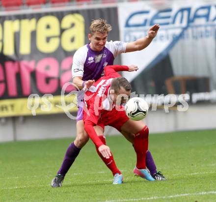 Fussball. Regionalliga. Austria Klagenfurt gegen Vorwaerts Steyr. Peter Pucker (Austria Klagenfurt), Oliver Stadlbauer (Vorwaerts Steyr). Klagenfurt, 2.11.2013.
Foto: Kuess 
---
pressefotos, pressefotografie, kuess, qs, qspictures, sport, bild, bilder, bilddatenbank