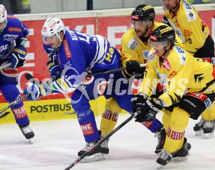 EBEL. Eishockey Bundesliga. EC VSV gegen UPC Vienna Capitals. Mario Altmann, (VSV), Peter Schweda, Justin Fletcher  (Caps). Villach, am 3.11.2013.
Foto: Kuess 


---
pressefotos, pressefotografie, kuess, qs, qspictures, sport, bild, bilder, bilddatenbank