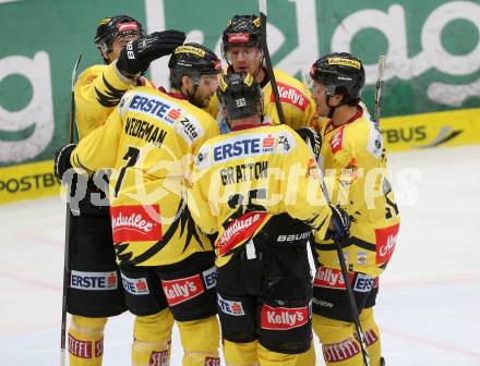 EBEL. Eishockey Bundesliga. EC VSV gegen UPC Vienna Capitals. Torjubel   (Caps). Villach, am 3.11.2013.
Foto: Kuess 


---
pressefotos, pressefotografie, kuess, qs, qspictures, sport, bild, bilder, bilddatenbank