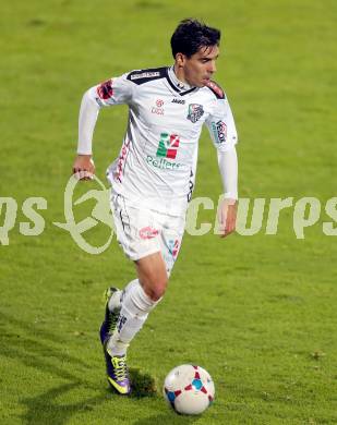 Fussball Bundesliga. RZ Pellets WAC gegen SV Scholz Groedig. David De Paula (WAC). Wolfsberg, 2.11.2013.
Foto: Kuess

---
pressefotos, pressefotografie, kuess, qs, qspictures, sport, bild, bilder, bilddatenbank