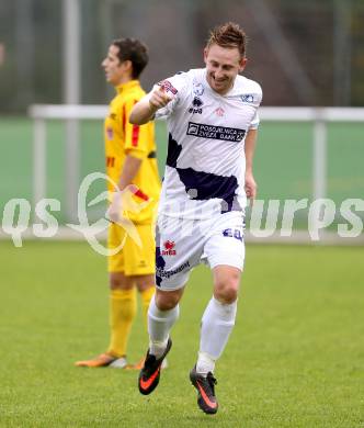 Fussball Regionalliga. SAK gegen KSV Amateure. Torjubel Darijo Biscan (SAK). Welzenegg, am 3.11.2013.
Foto: Kuess
---
pressefotos, pressefotografie, kuess, qs, qspictures, sport, bild, bilder, bilddatenbank