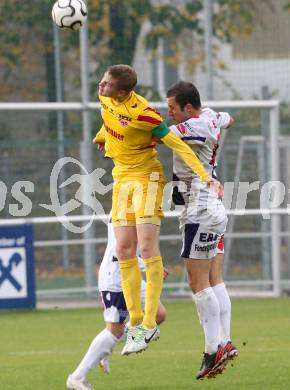 Fussball Regionalliga. SAK gegen KSV Amateure. Murat Veliu, (SAK), Thomas Hirschhofer  (KSV). Welzenegg, am 3.11.2013.
Foto: Kuess
---
pressefotos, pressefotografie, kuess, qs, qspictures, sport, bild, bilder, bilddatenbank