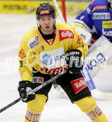 EBEL. Eishockey Bundesliga. EC VSV gegen UPC Vienna Capitals.  Nikolaus Hartl (Caps). Villach, am 3.11.2013.
Foto: Kuess 


---
pressefotos, pressefotografie, kuess, qs, qspictures, sport, bild, bilder, bilddatenbank