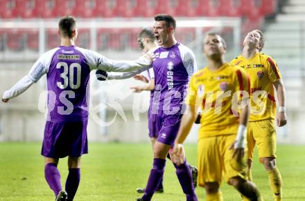 Fussball Regionalliga. SK Austria klagenfurt gegen KSV Amateure. Torjubel Sasa Lalovic (Austria Klagenfurt). Klagenfurt, 8.11.2013.
Foto: Kuess
---
pressefotos, pressefotografie, kuess, qs, qspictures, sport, bild, bilder, bilddatenbank