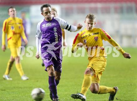 Fussball Regionalliga. SK Austria klagenfurt gegen KSV Amateure. Matthias Dollinger,  (Austria Klagenfurt), Raphael Mayr (KSV Amateure). Klagenfurt, 8.11.2013.
Foto: Kuess
---
pressefotos, pressefotografie, kuess, qs, qspictures, sport, bild, bilder, bilddatenbank