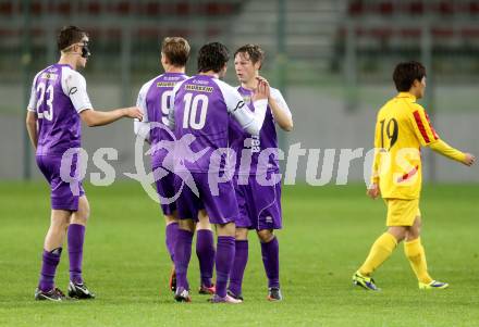 Fussball Regionalliga. SK Austria klagenfurt gegen KSV Amateure. Torjubel Fabian Miesenboeck (Austria Klagenfurt). Klagenfurt, 8.11.2013.
Foto: Kuess
---
pressefotos, pressefotografie, kuess, qs, qspictures, sport, bild, bilder, bilddatenbank