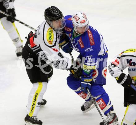 EBEL. Eishockey Bundesliga. EC VSV gegen Dornbirner Eishockey Club.  Marco Pewal, (VSV), Robert Lembacher (Dornbirn). Villach, am 13.11.2013.
Foto: Kuess 


---
pressefotos, pressefotografie, kuess, qs, qspictures, sport, bild, bilder, bilddatenbank