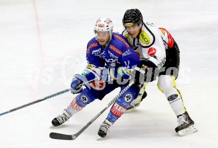 EBEL. Eishockey Bundesliga. EC VSV gegen Dornbirner Eishockey Club.  Derek Ryan, (VSV), Olivier Magnan-Grenier (Dornbirn). Villach, am 13.11.2013.
Foto: Kuess 


---
pressefotos, pressefotografie, kuess, qs, qspictures, sport, bild, bilder, bilddatenbank