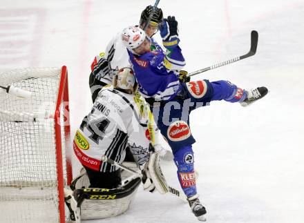 EBEL. Eishockey Bundesliga. EC VSV gegen Dornbirner Eishockey Club.  Derek Ryan, (VSV), Olivier Magnan-Grenier, Adam Dennis (Dornbirn). Villach, am 13.11.2013.
Foto: Kuess 


---
pressefotos, pressefotografie, kuess, qs, qspictures, sport, bild, bilder, bilddatenbank