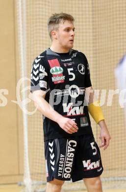 Handball HLA. SC Ferlach gegen Bregenz.  Marian Klopcic (Bregenz). Ferlach, 9.11.2013.
Foto: Kuess
---
pressefotos, pressefotografie, kuess, qs, qspictures, sport, bild, bilder, bilddatenbank