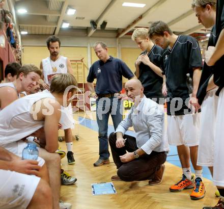 Basketball. 2. Bundesliga. Woerthersee Piraten gegen Radenthein. Trainer Dragan Sliskovic (Piraten). Klagenfurt, am 16.11.2013.
Foto: Kuess
---
pressefotos, pressefotografie, kuess, qs, qspictures, sport, bild, bilder, bilddatenbank