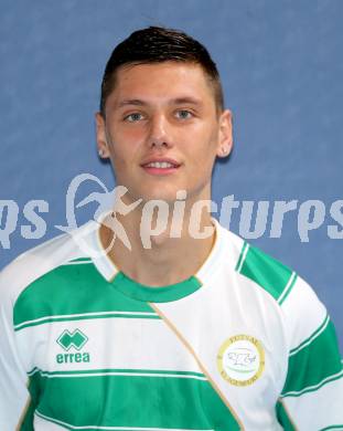 Futsal Klagenfurt. Nico Maric. Viktring, am 18.11.2013.
Foto: Kuess 
---
pressefotos, pressefotografie, kuess, qs, qspictures, sport, bild, bilder, bilddatenbank