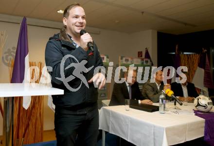 Fussball Regionalliga. Informationsveranstaltung die Zukunft der SK Austria Klagenfurt.  Pressesprecher Christian Rosenzopf. Klagenfurt, am 21.11.2013.
Foto: Kuess
---
pressefotos, pressefotografie, kuess, qs, qspictures, sport, bild, bilder, bilddatenbank