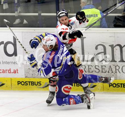 EBEL. Eishockey Bundesliga. EC VSV gegen HC TWK Innsbruck. Michael Forney,  (VSV), Florian Pedevilla (Innsbruck). Villach, am 22.11.2013.
Foto: Kuess 


---
pressefotos, pressefotografie, kuess, qs, qspictures, sport, bild, bilder, bilddatenbank