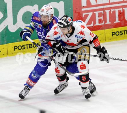 EBEL. Eishockey Bundesliga. EC VSV gegen HC TWK Innsbruck. Markus Peintner, (VSV), Herbert Steiner  (Innsbruck). Villach, am 22.11.2013.
Foto: Kuess 


---
pressefotos, pressefotografie, kuess, qs, qspictures, sport, bild, bilder, bilddatenbank