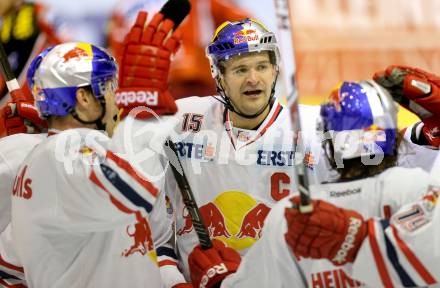 EBEL. Eishockey Bundesliga. KAC gegen EC Red Bull Salzburg. Torjubel Manuel Latusa (Salzburg). Klagenfurt, am 22.11.2013
Foto: Kuess 

---
pressefotos, pressefotografie, kuess, qs, qspictures, sport, bild, bilder, bilddatenbank