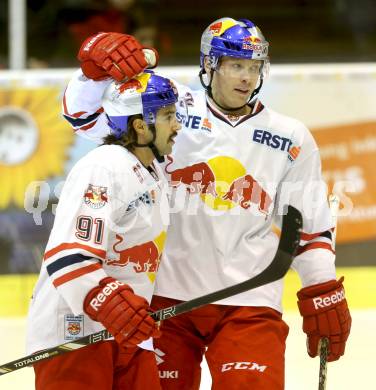 EBEL. Eishockey Bundesliga. KAC gegen EC Red Bull Salzburg. Torjubel Dominique Heinrich, Brian Fahey  (Salzburg). Klagenfurt, am 22.11.2013
Foto: Kuess 

---
pressefotos, pressefotografie, kuess, qs, qspictures, sport, bild, bilder, bilddatenbank