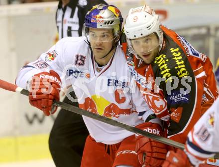 EBEL. Eishockey Bundesliga. KAC gegen EC Red Bull Salzburg. Tyler Spurgeon, (KAC), Manuel Latusa  (Salzburg). Klagenfurt, am 22.11.2013
Foto: Kuess 

---
pressefotos, pressefotografie, kuess, qs, qspictures, sport, bild, bilder, bilddatenbank