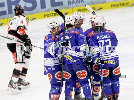 EBEL. Eishockey Bundesliga. EC VSV gegen HC TWK Innsbruck. torjubel  (VSV). Villach, am 22.11.2013.
Foto: Kuess 


---
pressefotos, pressefotografie, kuess, qs, qspictures, sport, bild, bilder, bilddatenbank