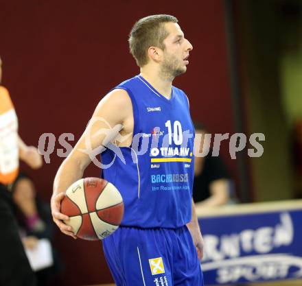 Basketball. 2. Bundesliga. Woerthersee Piraten gegen Radenthein. Matej PIRIJA (Radenthein). Klagenfurt, am 16.11.2013.
Foto: Kuess
---
pressefotos, pressefotografie, kuess, qs, qspictures, sport, bild, bilder, bilddatenbank