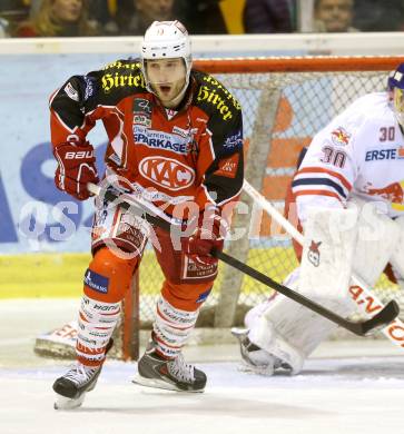 EBEL. Eishockey Bundesliga. KAC gegen EC Red Bull Salzburg. Tyler Spurgeon (KAC). Klagenfurt, am 22.11.2013
Foto: Kuess 

---
pressefotos, pressefotografie, kuess, qs, qspictures, sport, bild, bilder, bilddatenbank