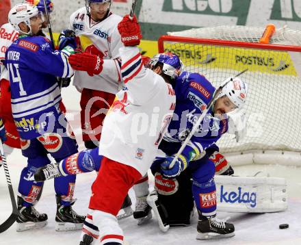 EBEL. Eishockey Bundesliga. EC VSV gegen EC Red Bull Salzburg. HOTHAM Scott (VSV), MOTZKO Joe (Salzburg). Villach, am 1.12.2013.
Foto: Kuess 


---
pressefotos, pressefotografie, kuess, qs, qspictures, sport, bild, bilder, bilddatenbank