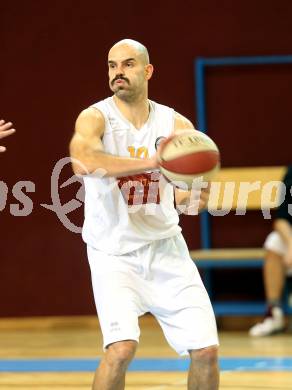 Basketball 2. Bundesliga. Woerthersee Piraten gegen BK Mattersburg Rocks. Joachim Buggelsheim (Piraten). Klagenfurt, am 30.11.2013.
Foto: Kuess
---
pressefotos, pressefotografie, kuess, qs, qspictures, sport, bild, bilder, bilddatenbank