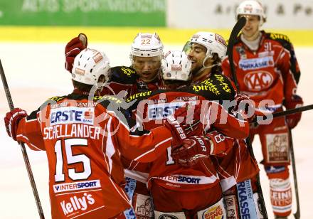 EBEL. Eishockey Bundesliga. KAC gegen EHC LIWEST Linz. Torjubel Thomas Poeck, Martin Schumnig, Paul Schellander, Daniel Ban, Philipp Kreuzer (KAC). Klagenfurt, am 3.12.2013
Foto: Kuess 

---
pressefotos, pressefotografie, kuess, qs, qspictures, sport, bild, bilder, bilddatenbank