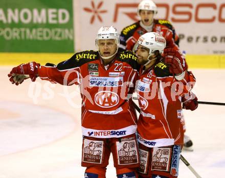 EBEL. Eishockey Bundesliga. KAC gegen EHC LIWEST Linz. Torjubel Thomas Poeck, Martin Schumnig (KAC). Klagenfurt, am 3.12.2013
Foto: Kuess 

---
pressefotos, pressefotografie, kuess, qs, qspictures, sport, bild, bilder, bilddatenbank