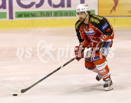 EBEL. Eishockey Bundesliga. KAC gegen EHC LIWEST Linz. Martin Schumnig (KAC). Klagenfurt, am 3.12.2013
Foto: Kuess 

---
pressefotos, pressefotografie, kuess, qs, qspictures, sport, bild, bilder, bilddatenbank