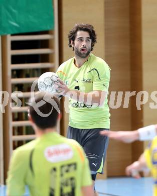 Handball Bundesliga. HC Kaernten gegen UHC Hollabrunn. Josef Sourek  (HCK). Viktring, am 30.11.2013.
Foto: Kuess
---
pressefotos, pressefotografie, kuess, qs, qspictures, sport, bild, bilder, bilddatenbank