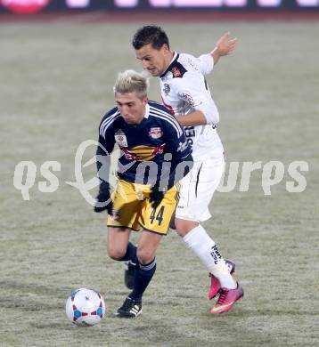 Fussball Bundesliga. RZ Pellets WAC gegen FC Red Bull Salzburg. Michael Liendl, (WAC), Kevin Kampl (Salzburg). Wolfsberg, 4.12.2013.
Foto: Kuess

---
pressefotos, pressefotografie, kuess, qs, qspictures, sport, bild, bilder, bilddatenbank