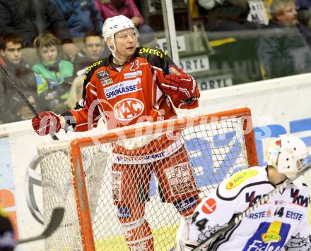 EBEL. Eishockey Bundesliga. KAC gegen Dornbirner Eishockey Club. Mike Siklenka (KAC). Klagenfurt, am 8.12.2013
Foto: Kuess 

---
pressefotos, pressefotografie, kuess, qs, qspictures, sport, bild, bilder, bilddatenbank