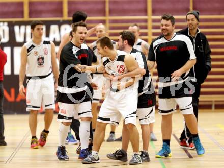 Basketball 2. Bundesliga. ASKOE Villach Raiders gegen WSG Raiffeisen Radenthein.  Jubel Villach (Villach). Villach, am 7.12.2013.
Foto: Kuess
---
pressefotos, pressefotografie, kuess, qs, qspictures, sport, bild, bilder, bilddatenbank