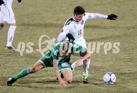 Fussball Bundesliga. RZ Pellets WAC gegen SK Rapid Wien. Roland Putsche, (WAC), Guido Burgstaller (Rapid). Wolfsberg, 8.12.2013.
Foto: Kuess

---
pressefotos, pressefotografie, kuess, qs, qspictures, sport, bild, bilder, bilddatenbank