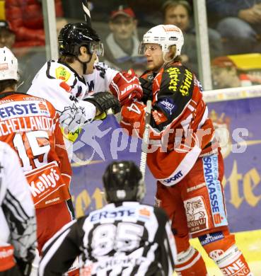 EBEL. Eishockey Bundesliga. KAC gegen Dornbirner Eishockey Club. Markus Pirmann,  (KAC), Matthew Plante (Dornbirn).. Klagenfurt, am 8.12.2013
Foto: Kuess 

---
pressefotos, pressefotografie, kuess, qs, qspictures, sport, bild, bilder, bilddatenbank