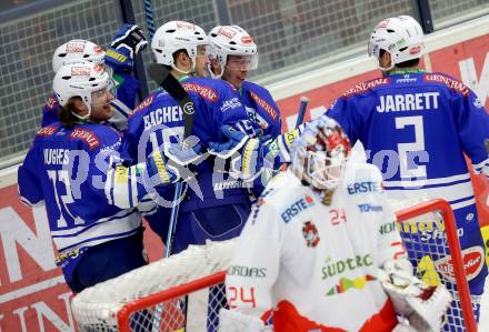 EBEL. Eishockey Bundesliga. EC VSV gegen HCB Suedtirol Bozen. Torjubel Derek Ryan, Marco Pewal, John Hughes, Stefan Bacher, Cole Jarrett (VSV). Villach, am 10.12.2013.
Foto: Kuess 


---
pressefotos, pressefotografie, kuess, qs, qspictures, sport, bild, bilder, bilddatenbank