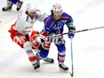 EBEL. Eishockey Bundesliga. EC VSV gegen HCB Suedtirol Bozen. John Hughes, (VSV),  Davide Nicoletti (Bozen). Villach, am 10.12.2013.
Foto: Kuess 


---
pressefotos, pressefotografie, kuess, qs, qspictures, sport, bild, bilder, bilddatenbank