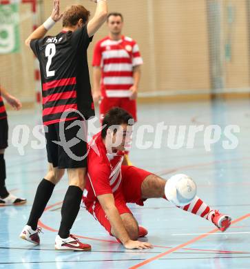 Futsal Bundesliga. Futsal Klagenfurt gegen Stella Rosa Tipp3 Wien. Dino Cavkic (Klagenfurt), Richard Michalec (Wien). Klagenfurt, am 7.12.2013.
Foto: Kuess
---
pressefotos, pressefotografie, kuess, qs, qspictures, sport, bild, bilder, bilddatenbank