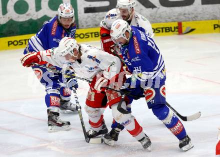 EBEL. Eishockey Bundesliga. EC VSV gegen HCB Suedtirol Bozen. Curtis Fraser,  (VSV), Trenton Whitfield (Bozen). Villach, am 10.12.2013.
Foto: Kuess 


---
pressefotos, pressefotografie, kuess, qs, qspictures, sport, bild, bilder, bilddatenbank