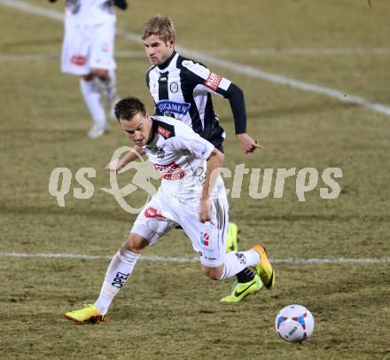 Fussball Bundesliga. RZ Pellets WAC gegen SK Puntigamer Sturm Graz.. Michael Liendl, (WAC), Manuel Weber (Graz). Wolfsberg, 11.12.2013.
Foto: Kuess

---
pressefotos, pressefotografie, kuess, qs, qspictures, sport, bild, bilder, bilddatenbank