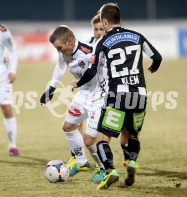 Fussball Bundesliga. RZ Pellets WAC gegen SK Puntigamer Sturm Graz.. Manuel Kerhe, (WAC), Christian Klem (Graz). Wolfsberg, 11.12.2013.
Foto: Kuess

---
pressefotos, pressefotografie, kuess, qs, qspictures, sport, bild, bilder, bilddatenbank