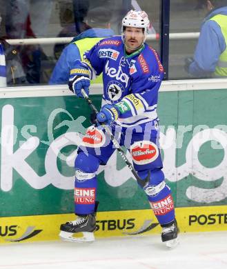 EBEL. Eishockey Bundesliga. EC VSV gegen HCB Suedtirol Bozen. Cole Jarrett (VSV). Villach, am 10.12.2013.
Foto: Kuess 


---
pressefotos, pressefotografie, kuess, qs, qspictures, sport, bild, bilder, bilddatenbank