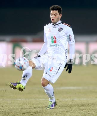 Fussball Bundesliga. RZ Pellets WAC gegen SK Puntigamer Sturm Graz.. Roland Putsche (WAC). Wolfsberg, 11.12.2013.
Foto: Kuess

---
pressefotos, pressefotografie, kuess, qs, qspictures, sport, bild, bilder, bilddatenbank