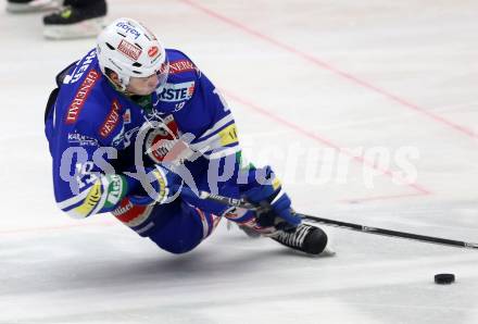 EBEL. Eishockey Bundesliga. EC VSV gegen HCB Suedtirol Bozen. Stefan Bacher (VSV). Villach, am 10.12.2013.
Foto: Kuess 


---
pressefotos, pressefotografie, kuess, qs, qspictures, sport, bild, bilder, bilddatenbank