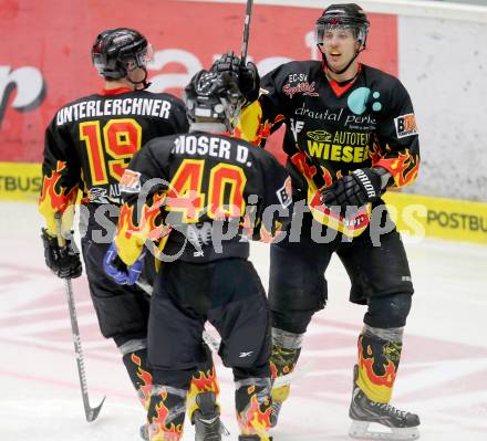 Eishockey Kaerntner Liga, Division I. Create Sports Carinthian Team gegen EC SV Spittal. Torjubel Paul Spittau (Spittal). Villach, am 14.12.2013.
Foto: Kuess
---
pressefotos, pressefotografie, kuess, qs, qspictures, sport, bild, bilder, bilddatenbank