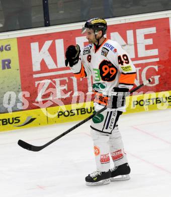 EBEL. Eishockey Bundesliga. EC VSV gegen Moser Medical Graz 99ers.  Torjubel Greg Day (Graz). Villach, am 15.12.2013.
Foto: Kuess 


---
pressefotos, pressefotografie, kuess, qs, qspictures, sport, bild, bilder, bilddatenbank