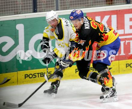 Eishockey Kaerntner Liga, Division I. Create Sports Carinthian Team gegen EC SV Spittal. Alfred Groyer, (Carinthian Team), Christian Kravanja (Spittal). Villach, am 14.12.2013.
Foto: Kuess
---
pressefotos, pressefotografie, kuess, qs, qspictures, sport, bild, bilder, bilddatenbank