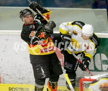 Eishockey Kaerntner Liga, Division I. Create Sports Carinthian Team gegen EC SV Spittal.  Alexander Neubauer, (Carinthian Team), Thomas Mueller (Spittal). Villach, am 14.12.2013.
Foto: Kuess
---
pressefotos, pressefotografie, kuess, qs, qspictures, sport, bild, bilder, bilddatenbank