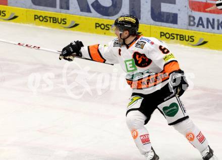 EBEL. Eishockey Bundesliga. EC VSV gegen Moser Medical Graz 99ers.  Torjubel Roland Kaspitz (Graz). Villach, am 15.12.2013.
Foto: Kuess 


---
pressefotos, pressefotografie, kuess, qs, qspictures, sport, bild, bilder, bilddatenbank